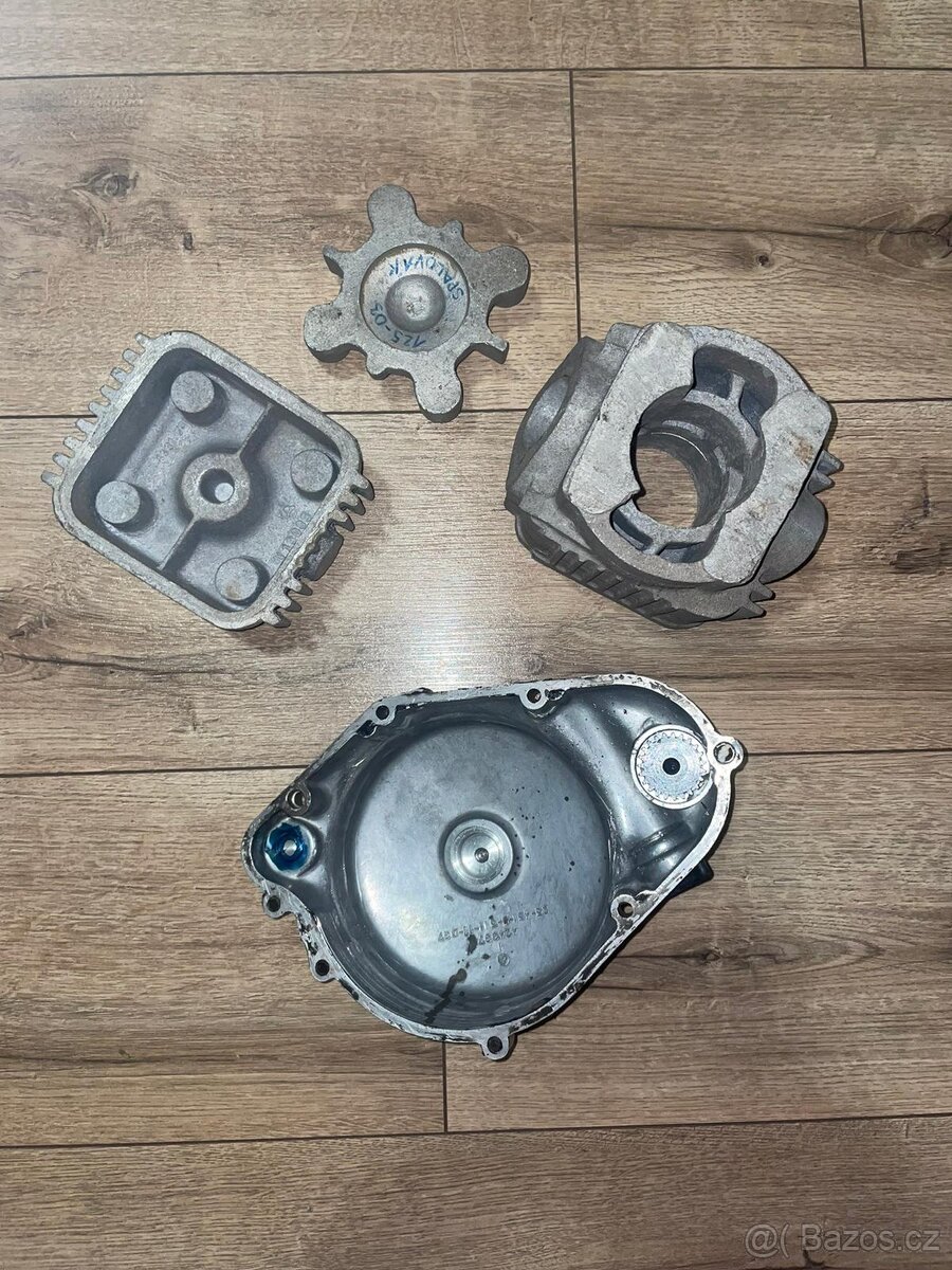 prodám díly čz, yamaha - 9