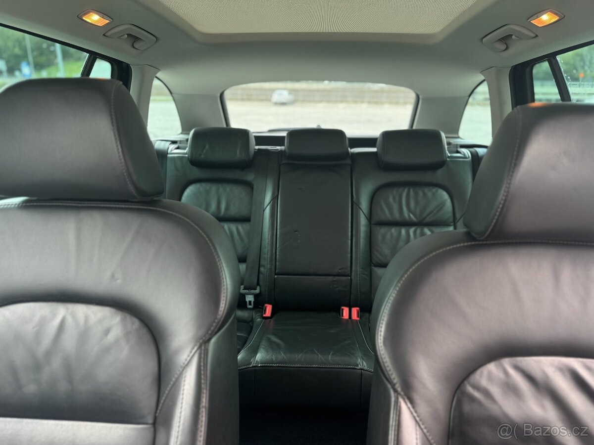 Škoda Superb Combi Elegance DSG 2014 - 9