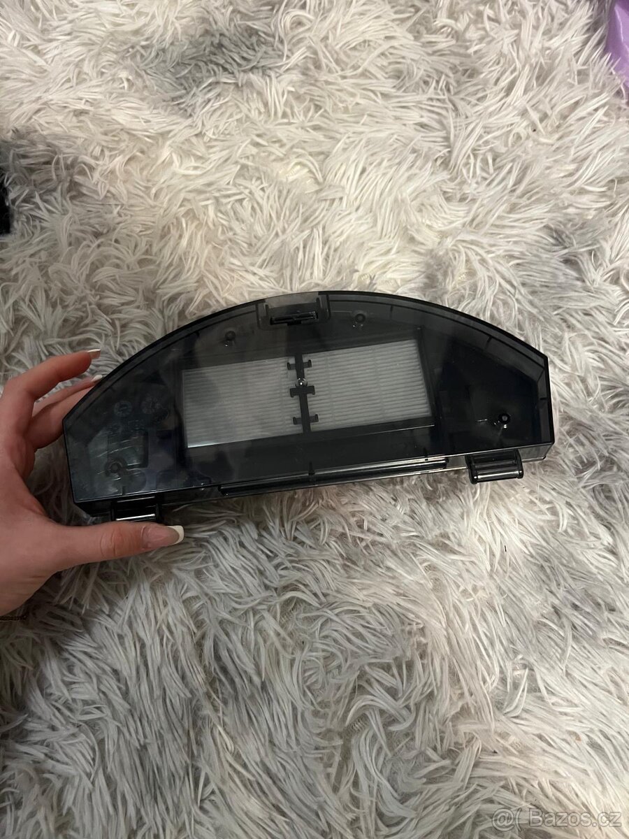 Robotický vysavač zn. RobZone - 9