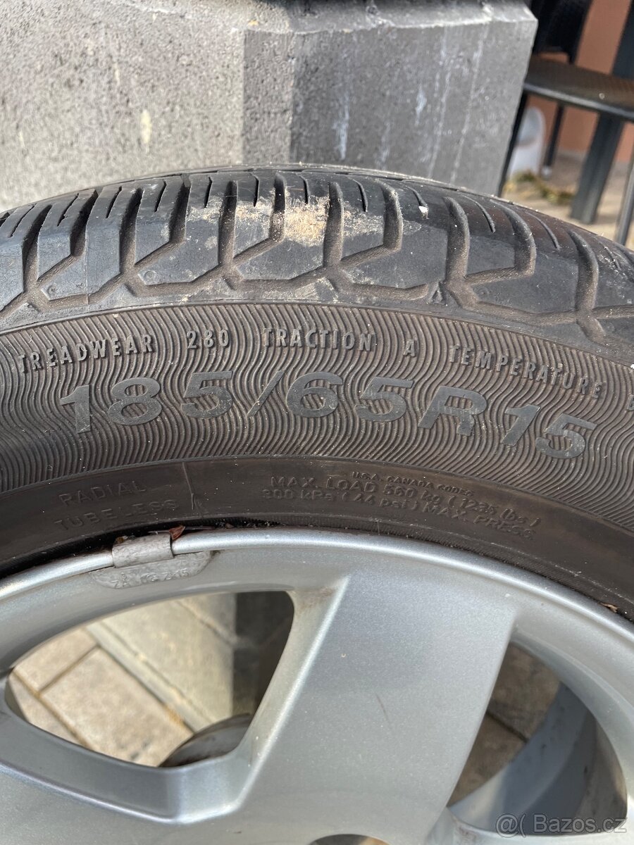 Prodám alu peugot r15 - 9