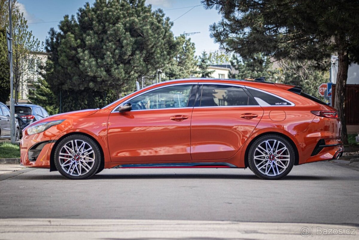 Kia ProCeed 1.6 T-GDi GT A/T, 150kW / V ZÁRUKE / - 9