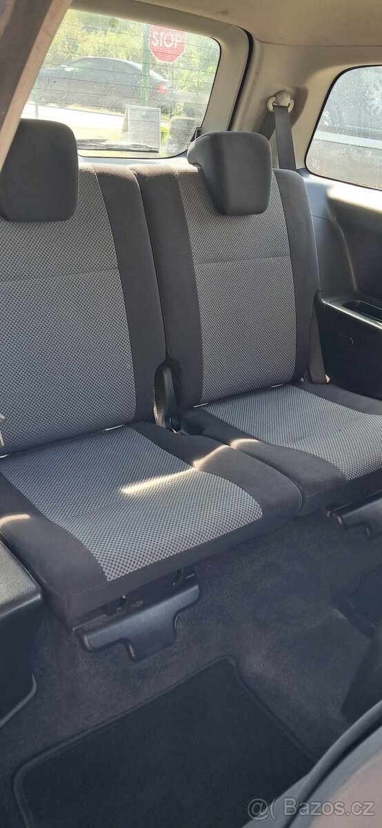 Suzuki Grand Vitara ll 1.6 benzin 4x4 z Talianska bez korozi - 9