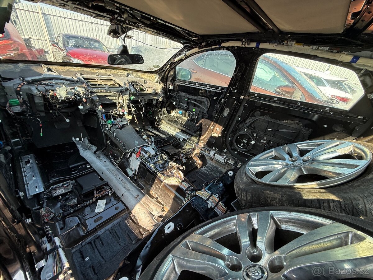 Jaguar XJ 3.0 202kw Diesel V6 Premium Luxury.Motor prodán - 9