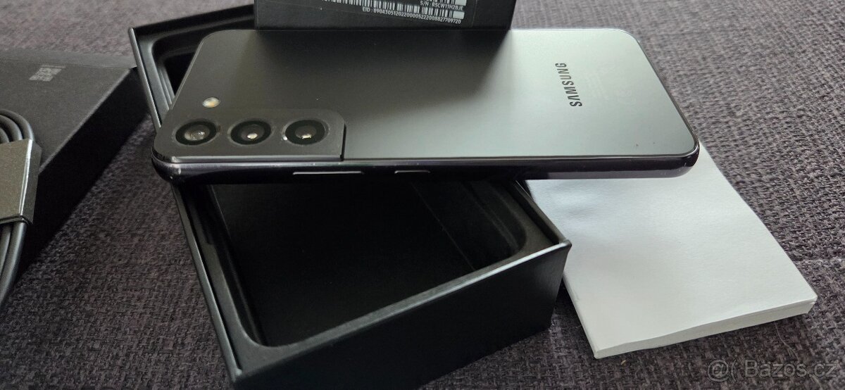 Samsung galaxy S22 8GB/256GB - 9