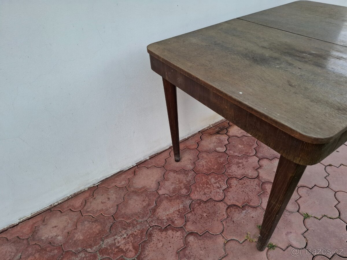 Starší retro stůl - 9
