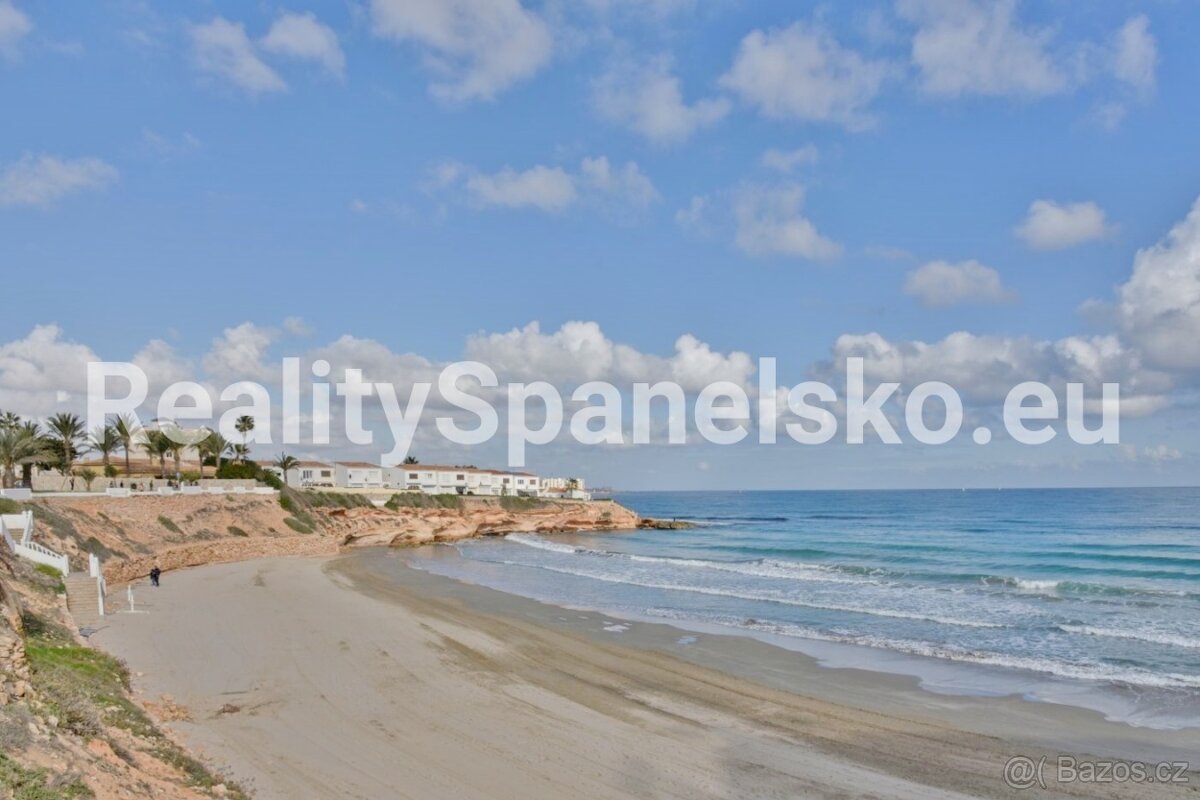 3pokojový byt 3+1 60m² s vl.prostornou verandou+2koupelny - 9