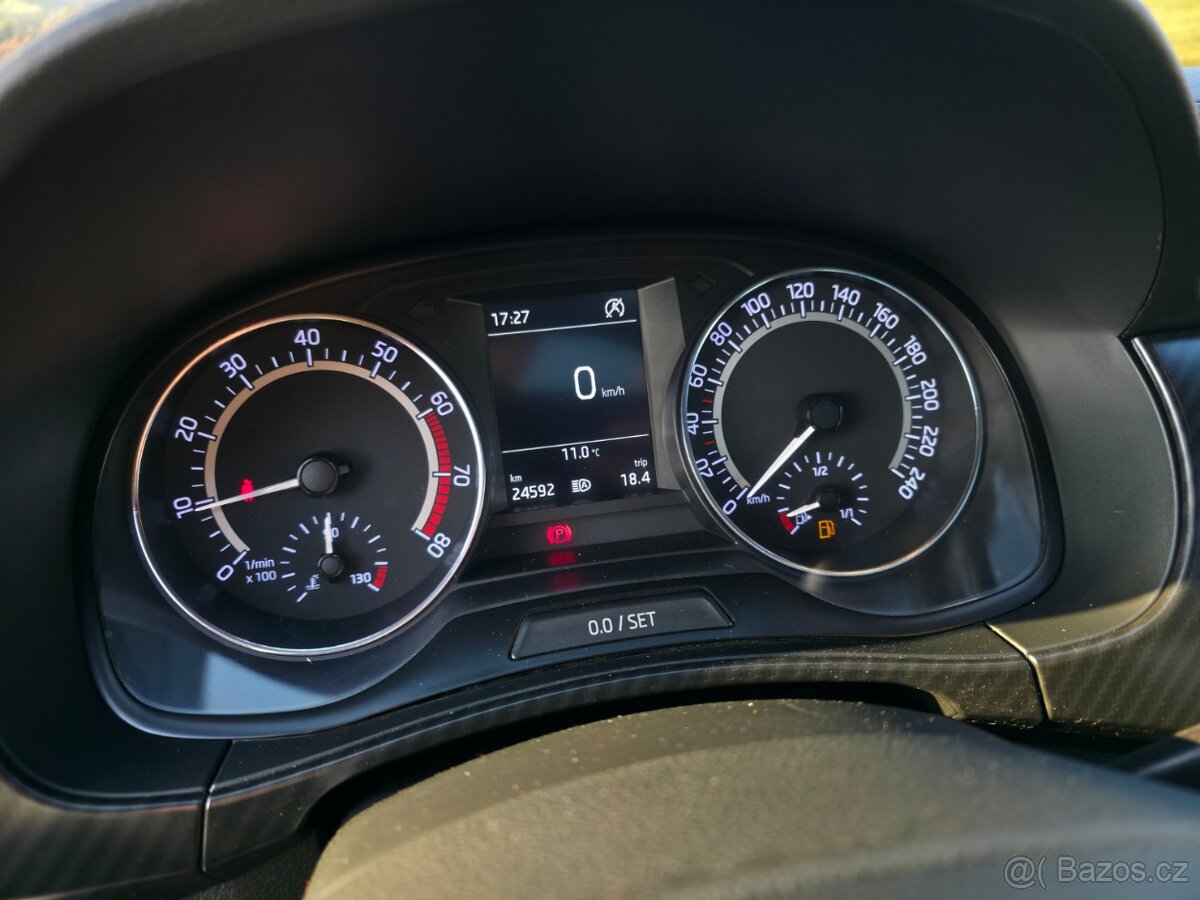 ŠKODA FABIA 3 MONTE CARLO 1.0 TSI 70 kW - 24.500KM - 9