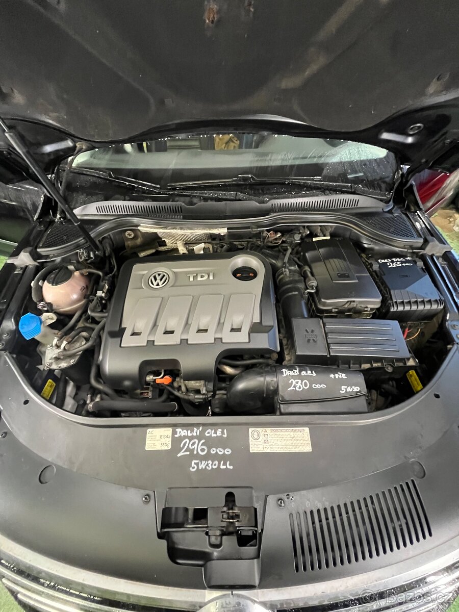 Volkswagen Passat CC - 9