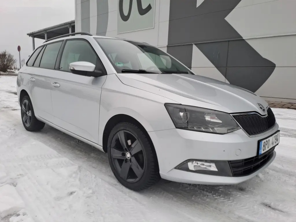 Škoda Fabia, 1.2TSI STYLE+ VELMI PĚKNÁ. - 9