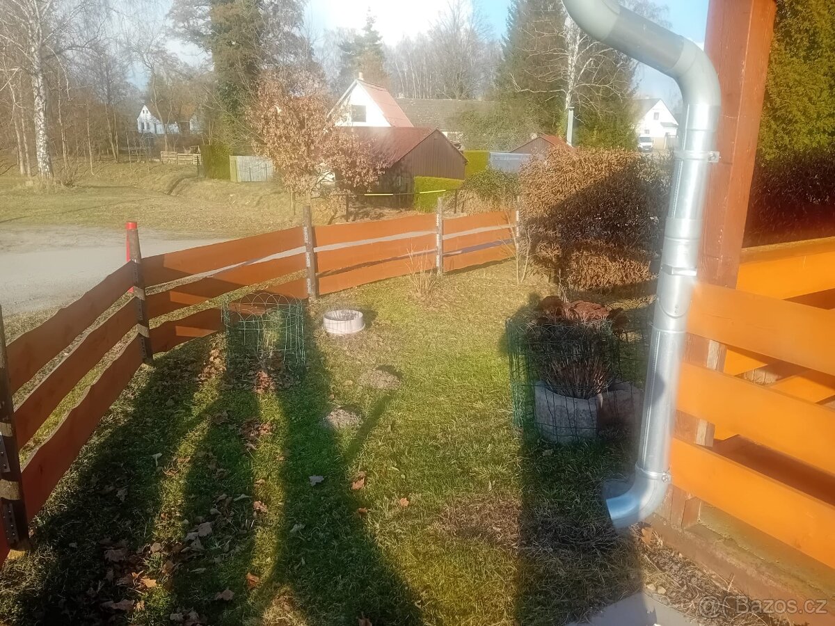 Prodej chatky u Třeboně - 9