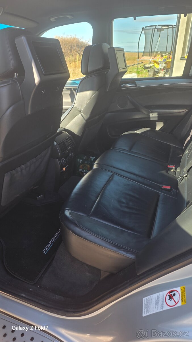 BMW X5 4.8i E70 - 9