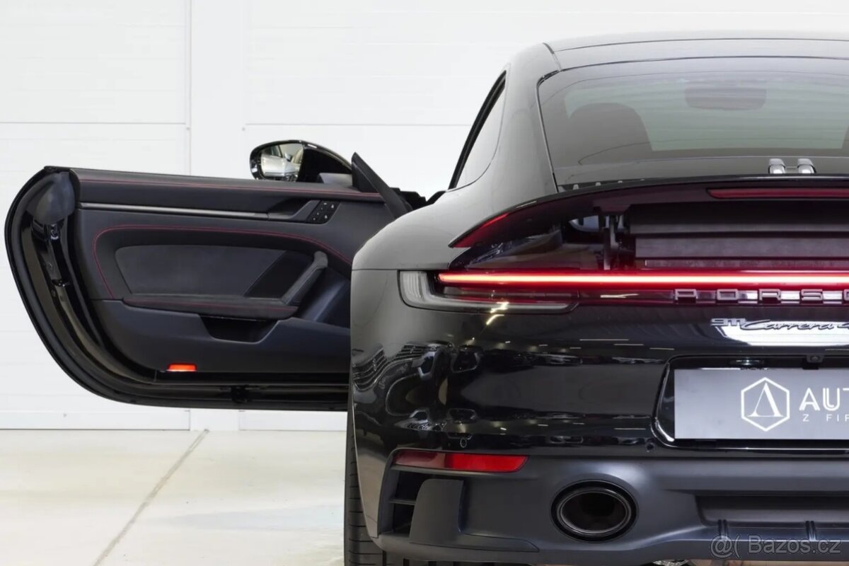 Porsche 911, Carrera 4 GTS - 9