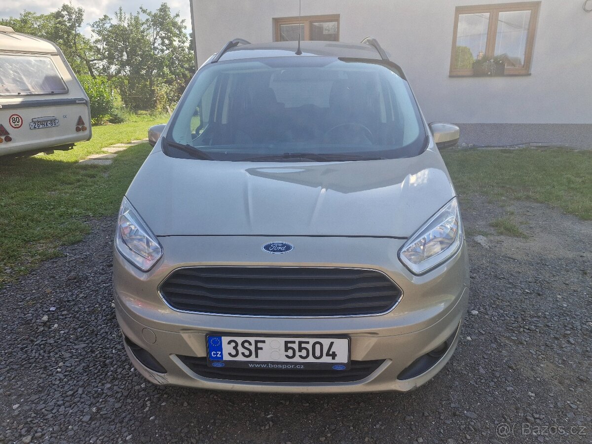 Ford Tourneo Courier - 9