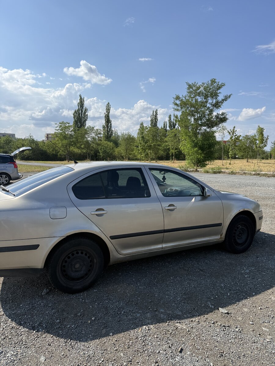 Škoda octavia 2.0 tdi - 9