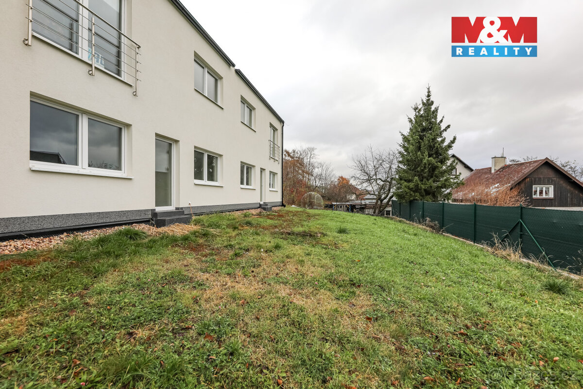 Prodej rodinného domu, 208 m², Sokolov- dvougenerační dům - 9