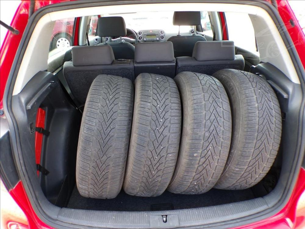 VW Golf Plus 1,4 MPi TREND-sada zimních kol - 9