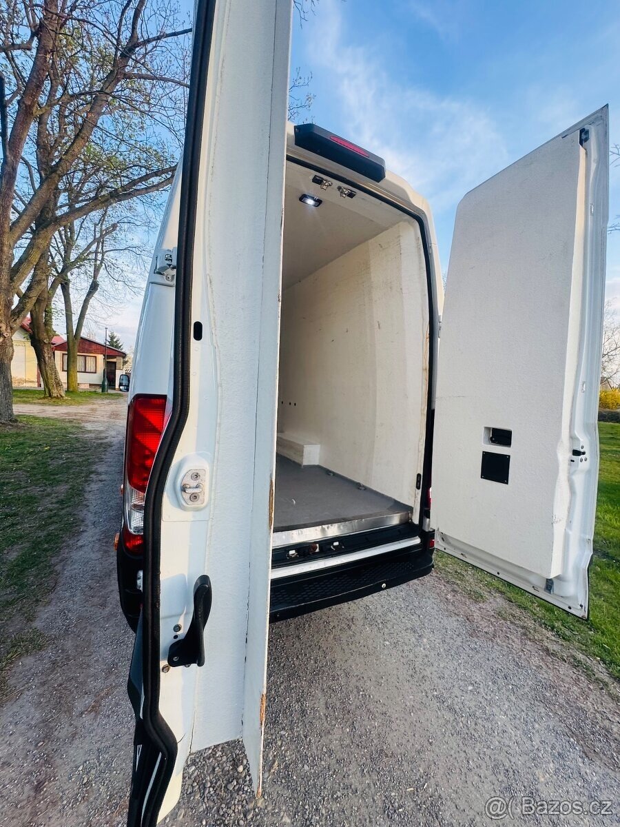 Iveco Daily, 3.0, 35S18, Chlazeni, Měchy - 9