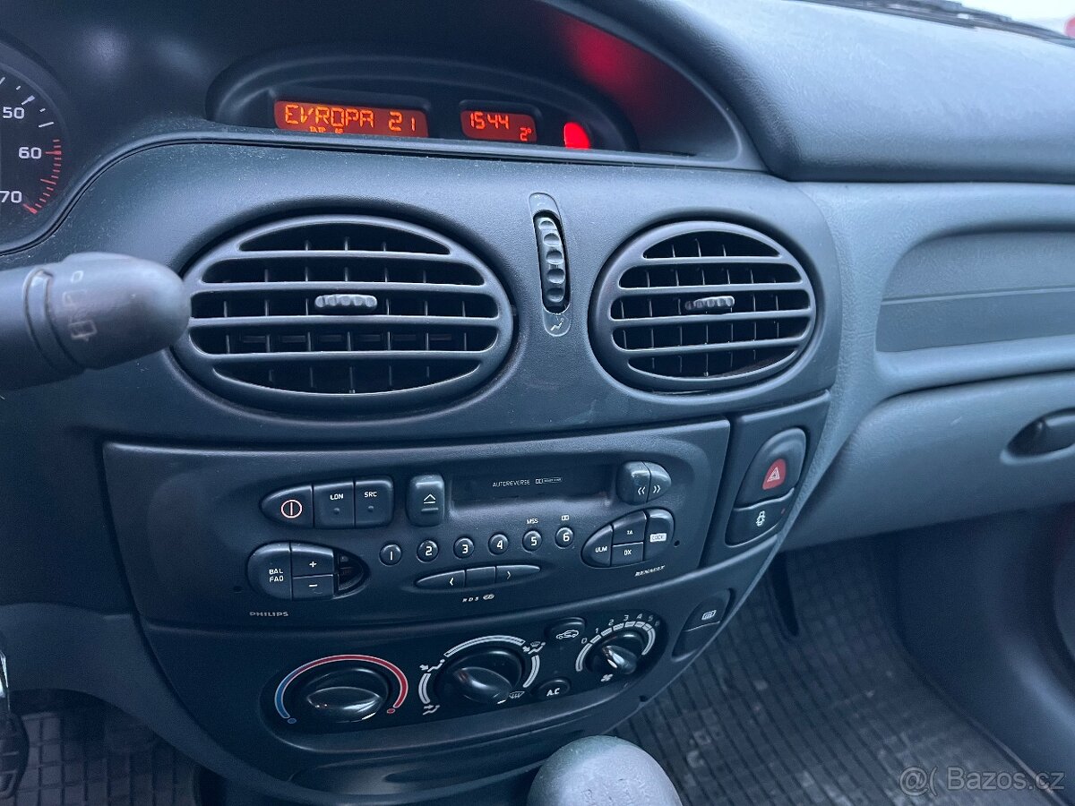 Renault Mégane 1.6 55kw - 9