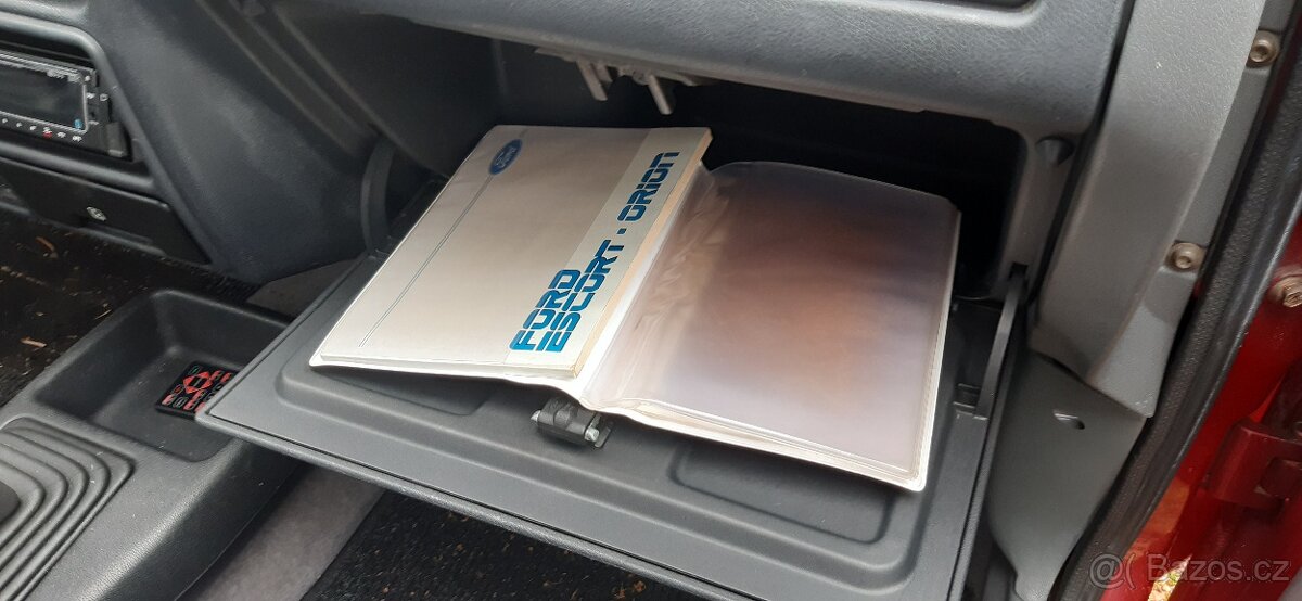 Ford orion 1.4 - 9