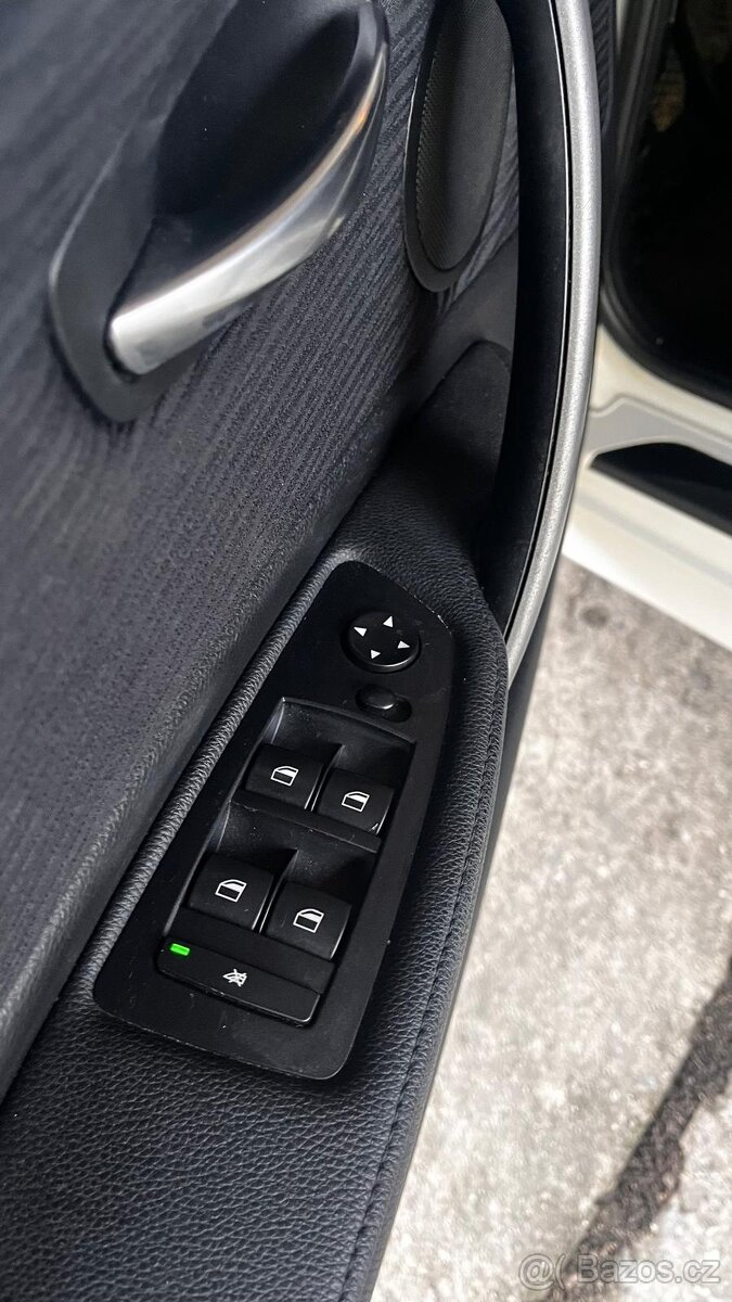 Prodám BMW 116i (2009) ČR - 9