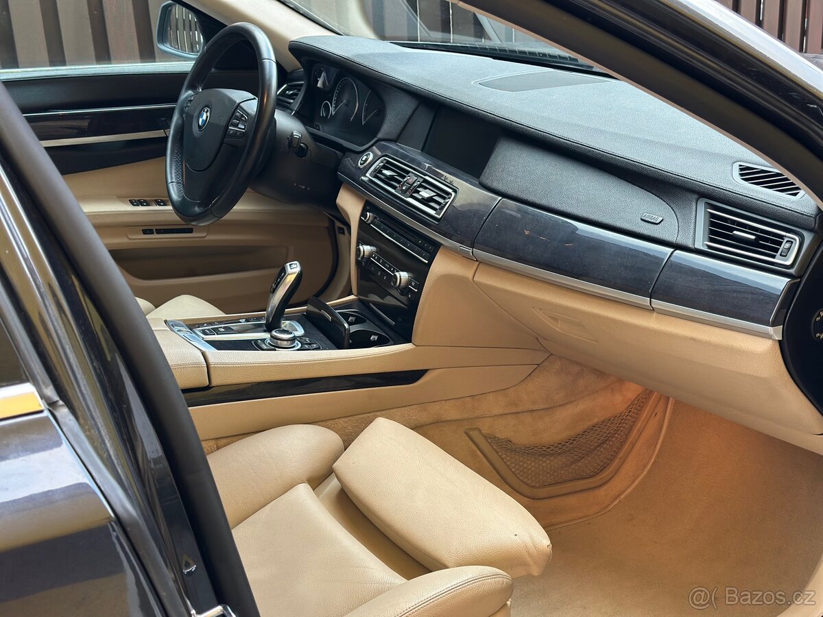 BMW f01 730D 180kw - 9