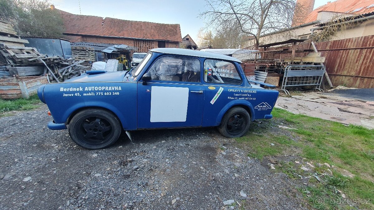 Závodní trabant - 9
