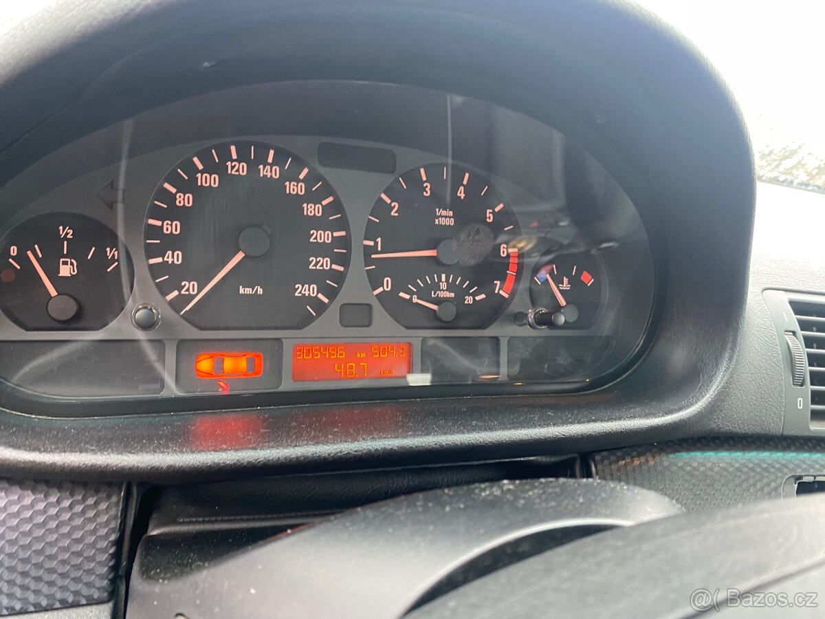BMW E46 320i - 9