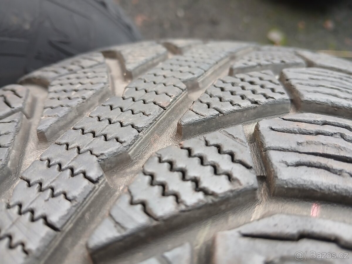 Sada ALU kol Proline 215/70R16 zimní - 9