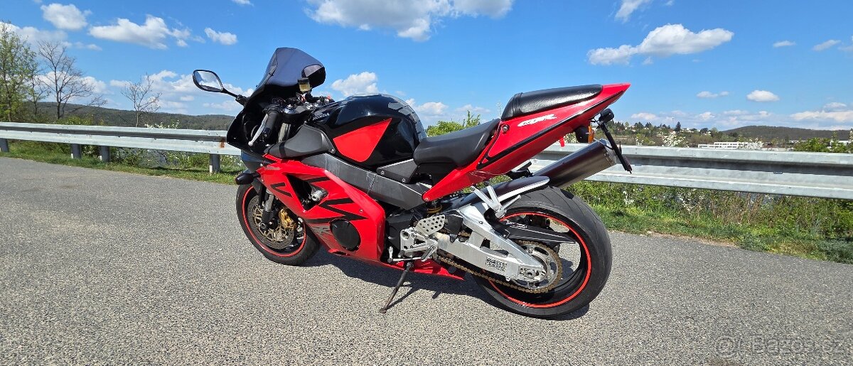 Honda CBR 954 Fireblade - 9