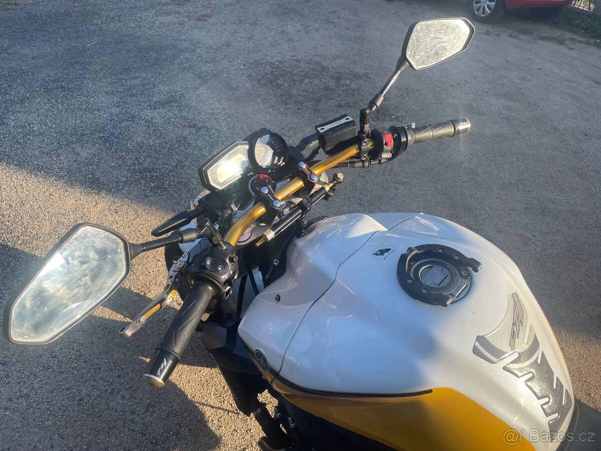 Yamaha FZ1n Laguna Seca - 9