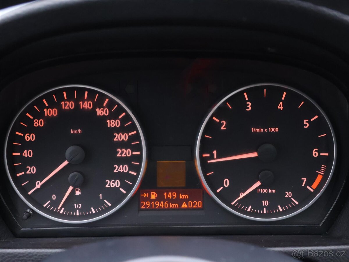 BMW Řada 3 2,0 320i (2006) - 9