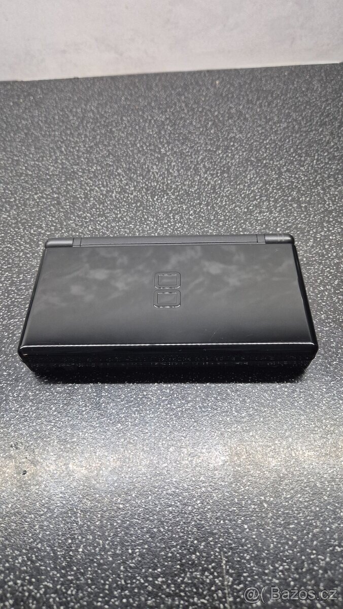 Nintendo DS Lite + M3 DS Simply - 9