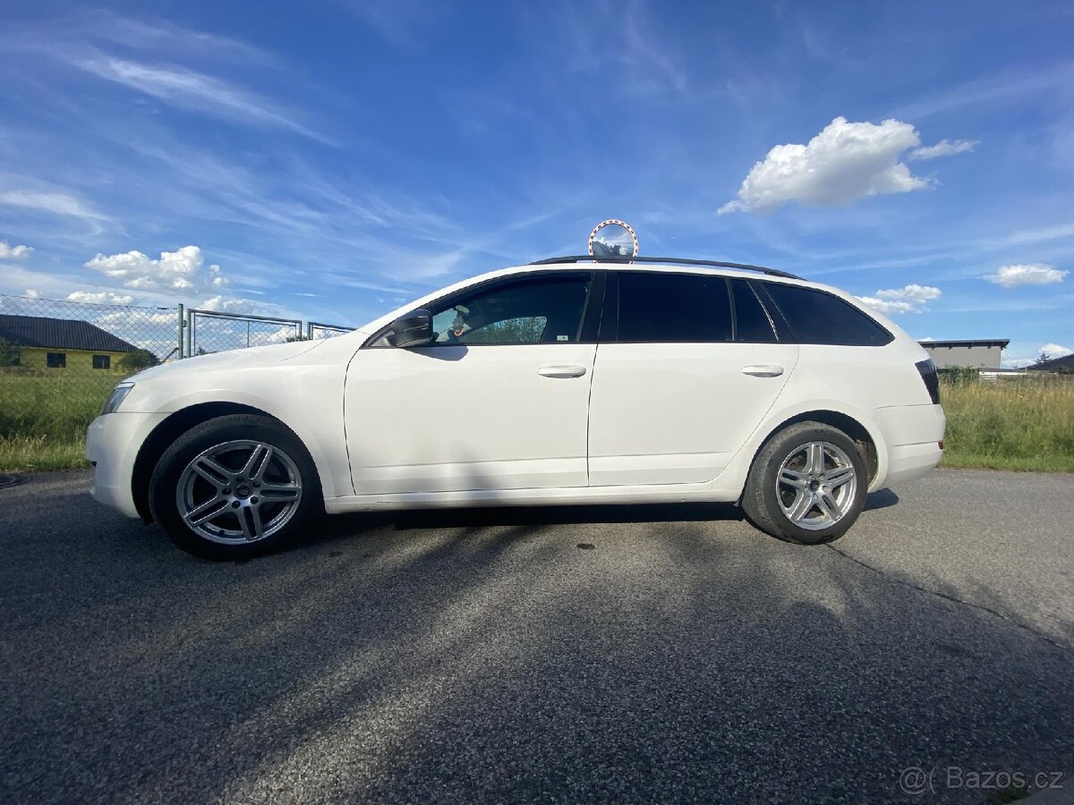 Skoda oktavia A7 - 9