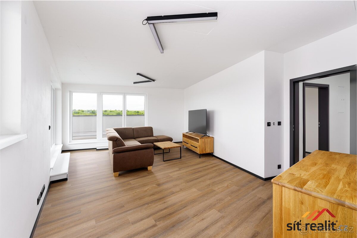 Atraktivní novostavba bytu 3+kk, celkem 89 m2, velká terasa - 9