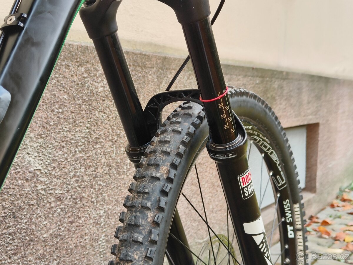 YT Industries Capra AL Comp 2 vel. L roku 2016 - 9
