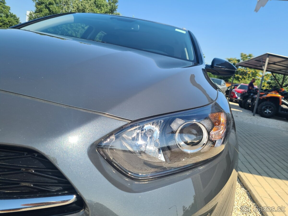 KIA CEED 1.0 T-GDI SILVER - 9