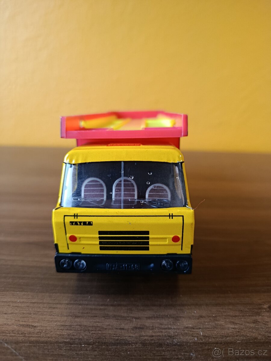 Staré hračky( kdn,Igra,ites) - 9