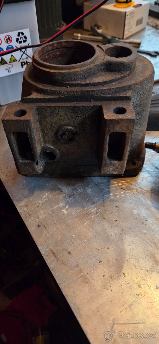 Nsu 251osl litina - 9