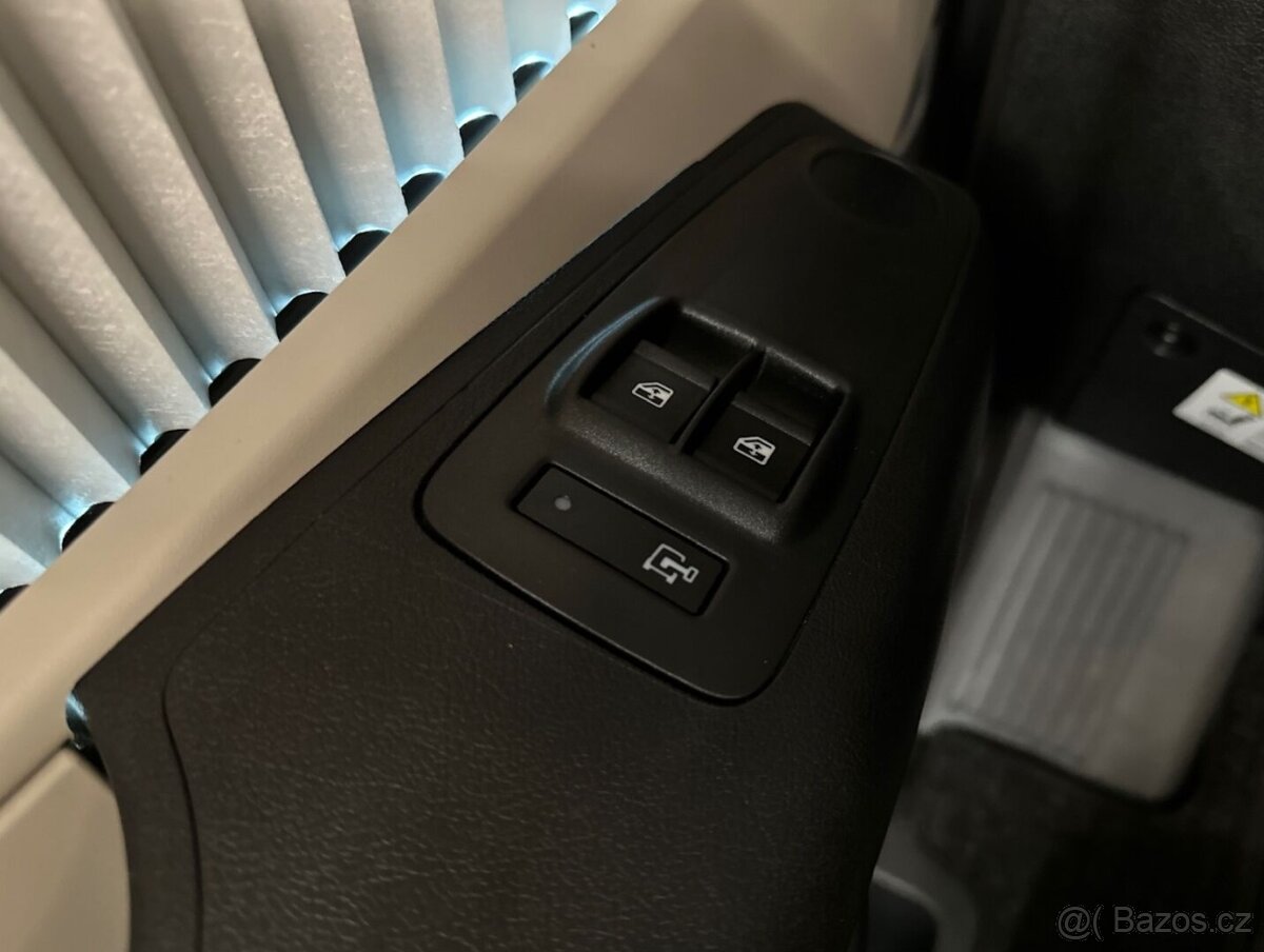 Forster 599 HB Zvedací střecha 2025 - 9