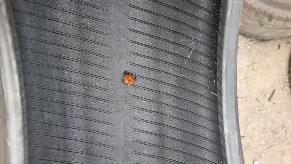 Letní pneu 215/55/17 Bridgestone - 9