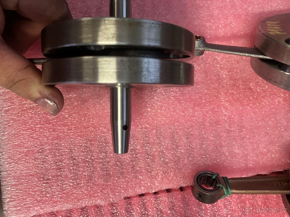 Jawa 50 pionyr pařez mustang 550 555 20 21 23 válce kliky - 9