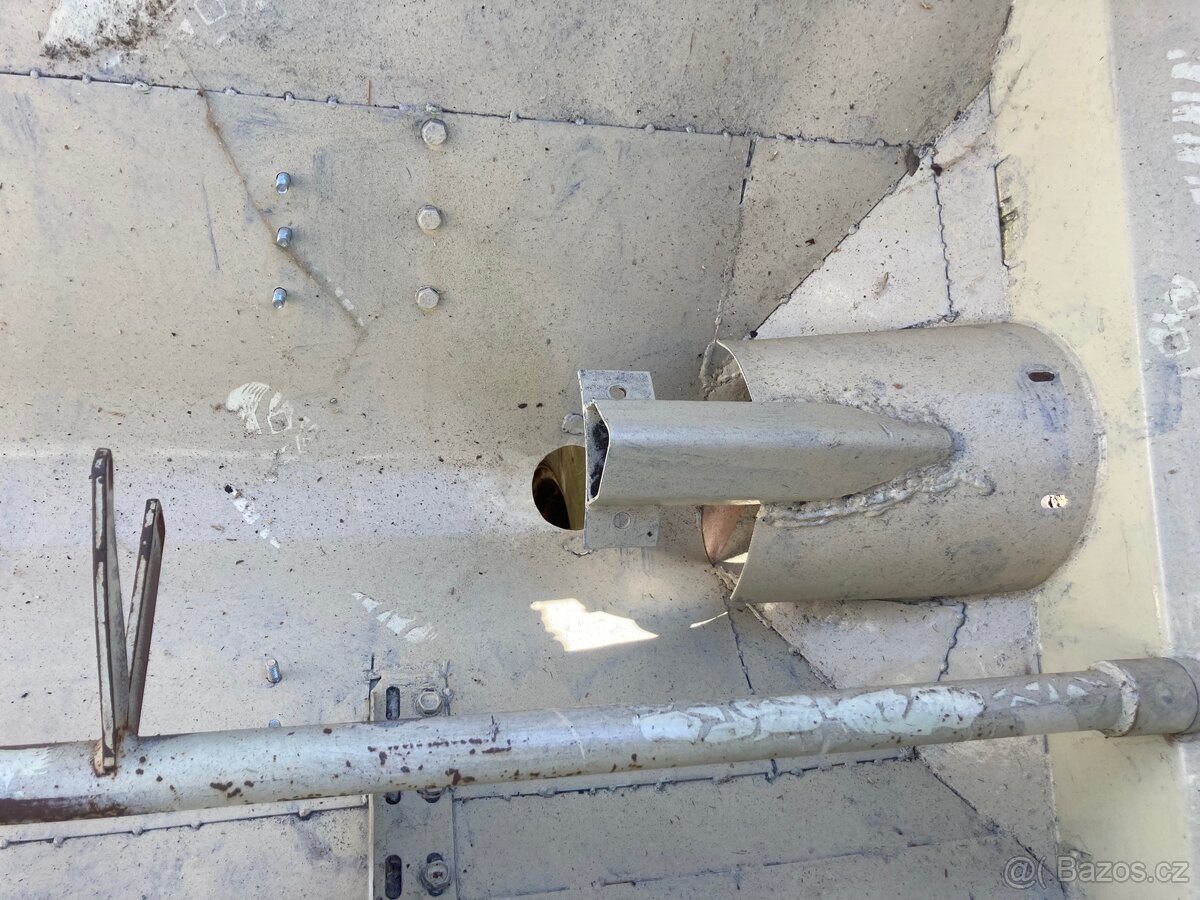 Rám kombajnu e 514 - 9