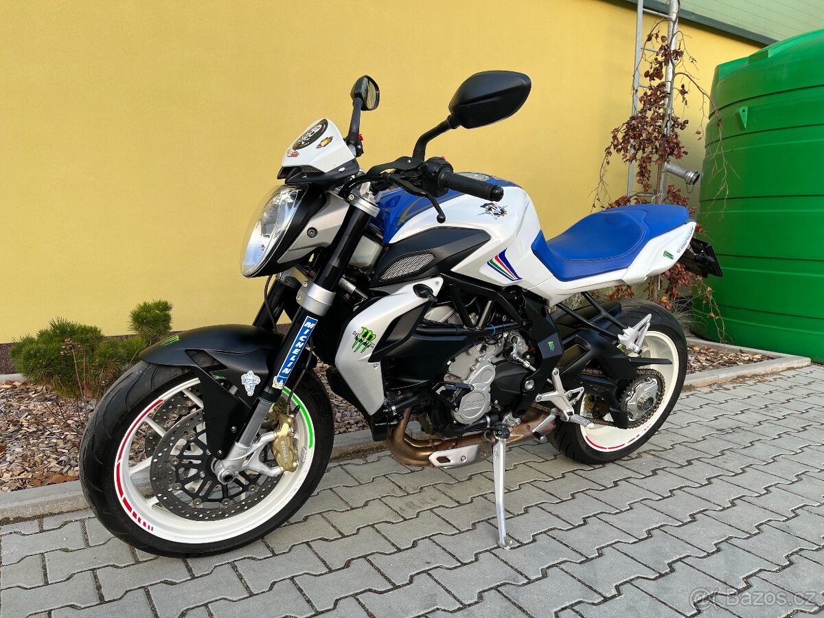 MV Agusta Brutale 800 - 9