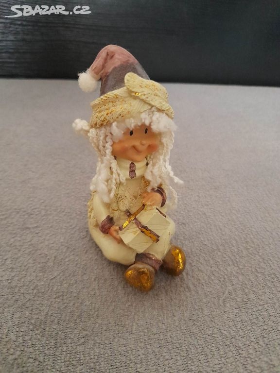 Dekorativní postavy - 9