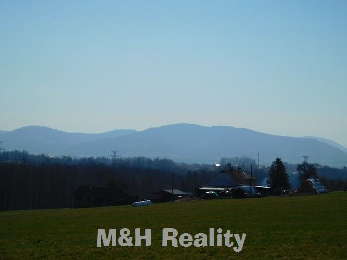 Prodej pozemku 1387m2 v obci Lučina 2.876,-Kč/m2 - 9