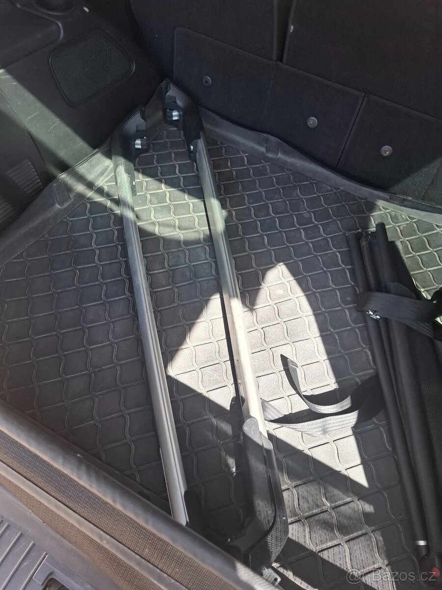 Ford Galaxy 2.0 TDCi Titanium - 9
