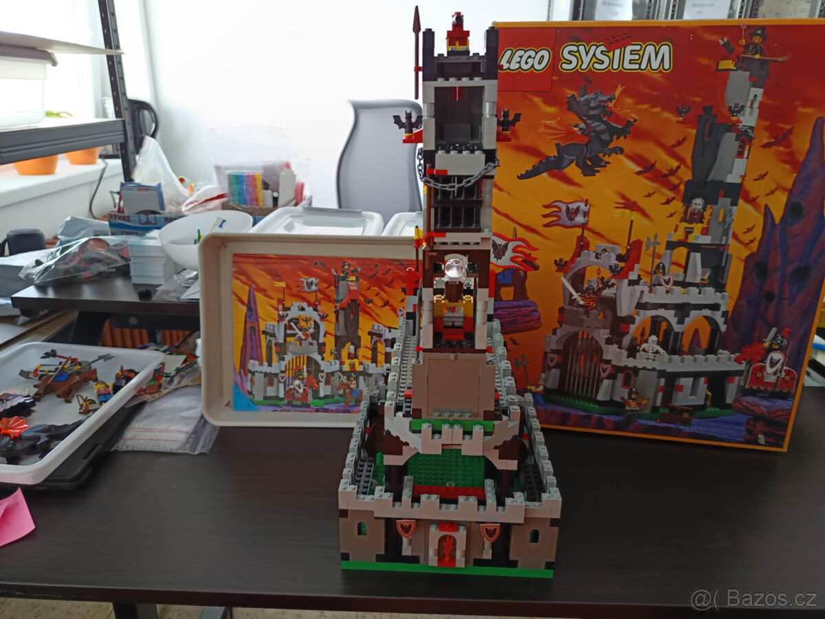 LEGO Castle 6097 Night Lord's Castle +návod +box - 9