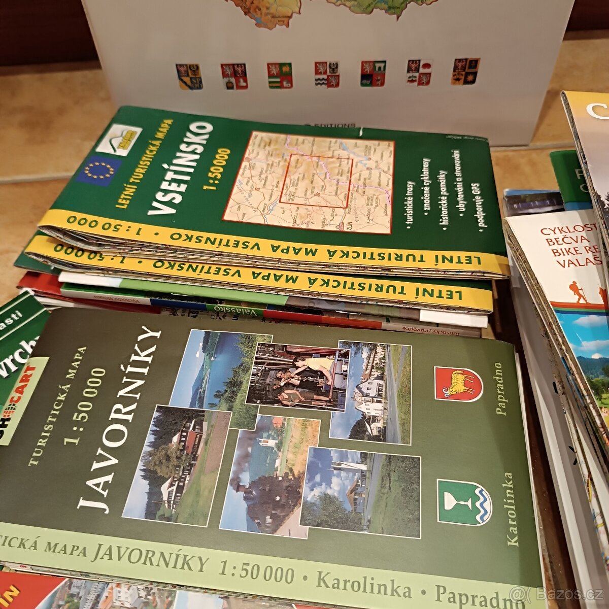 Různé turistické mapy - 9