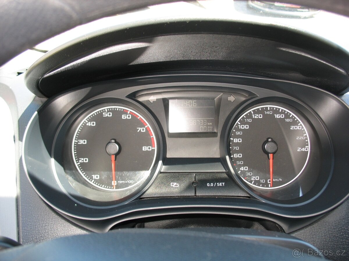 Ibiza 1,2 TSi-77 kW, 147.000,-Kč - 9