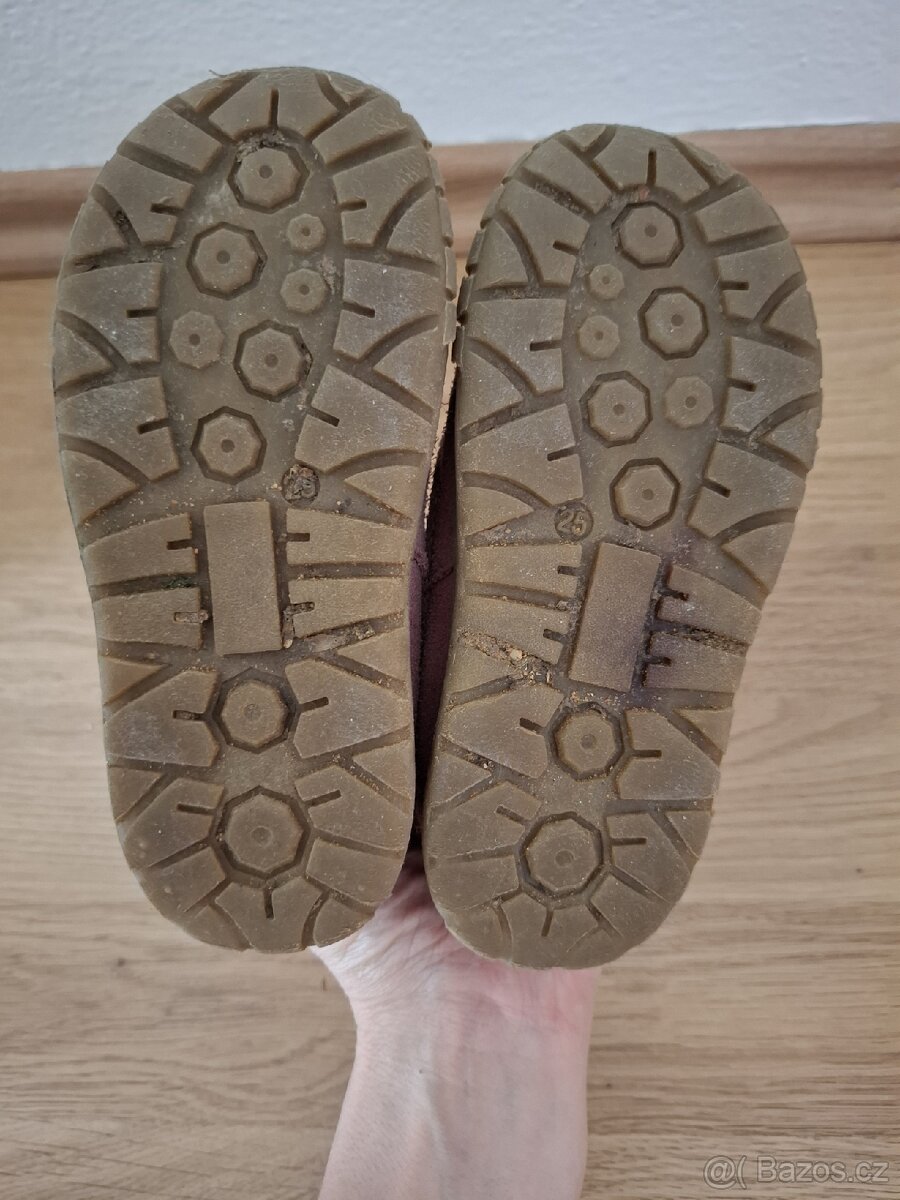 Celoroční Lurchi vel 25 - 9